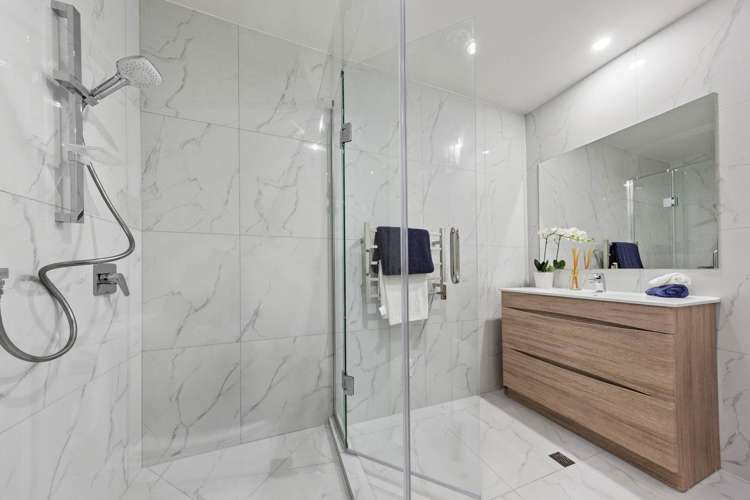 3 Seelie Court Flat Bush_11