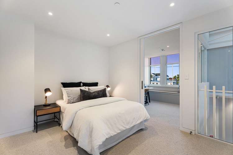 1/16 View Road Mt Eden_12