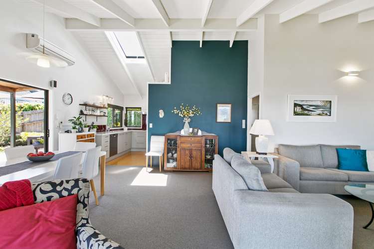 2/32 Sea Vista Avenue Beach Haven_3