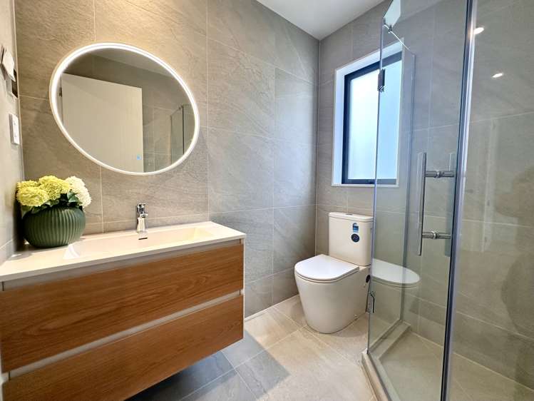 38 Tipu Crescent Milldale_17