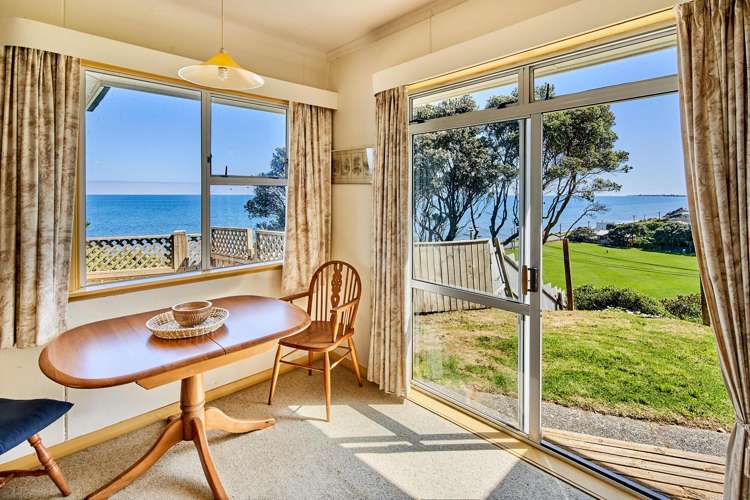 12 Pingau Street Paekakariki_12