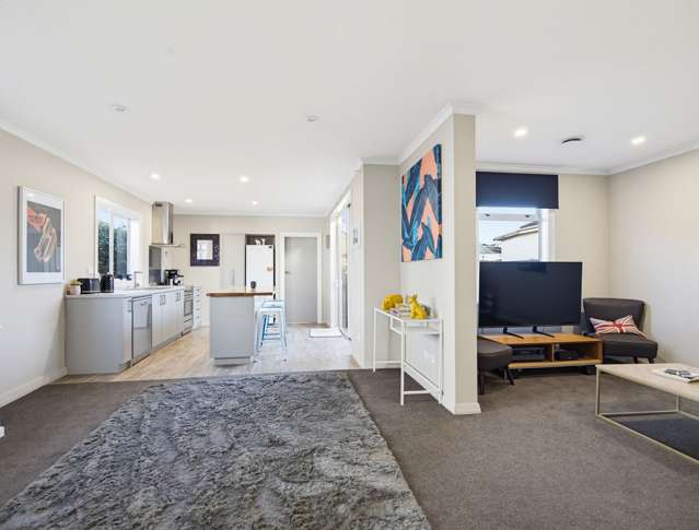 5 Hargest Crescent Saint Kilda_3