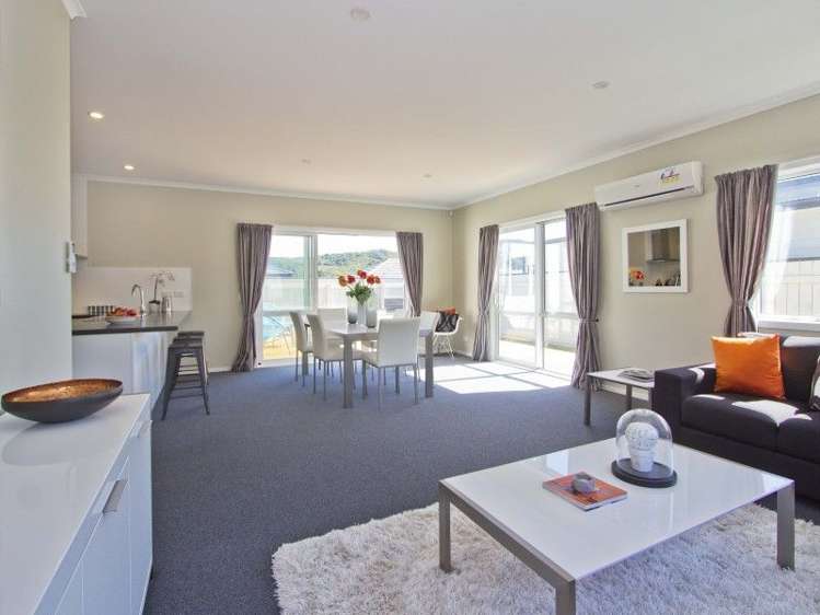 43 Fraser Colman Grove Wainuiomata_8