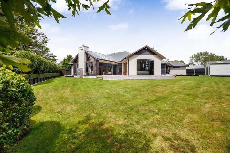 7 Titirangi Drive Fitzherbert_2