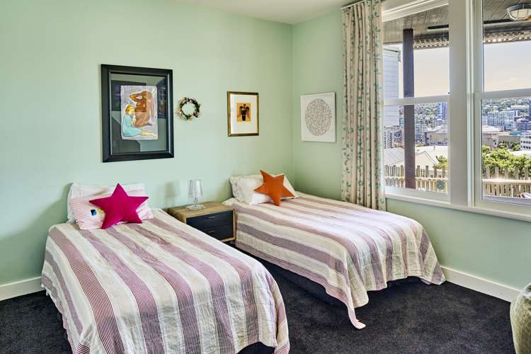 8 Mcfarlane Street Mount Victoria_18