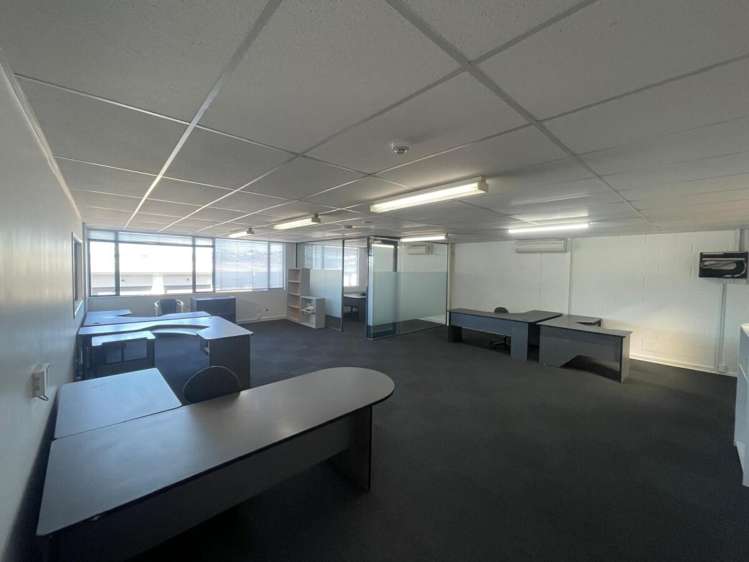 77 Porana Road Wairau Valley_6
