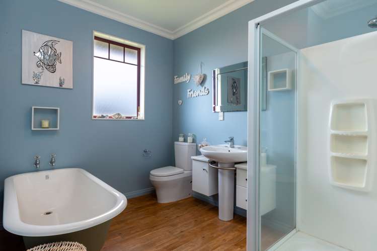 28 Edgewater Place Rarangi_12