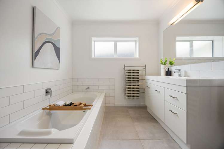 141 Raynes Road Rukuhia_21