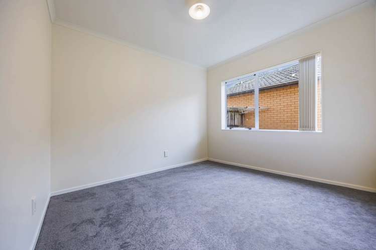 79 Tilberg Street Favona_10