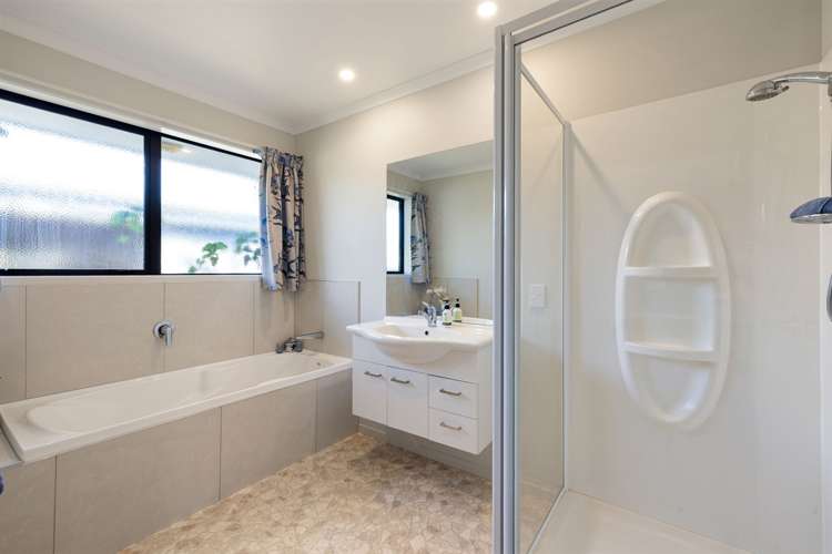 417 Parklands Road Rotoorangi_11