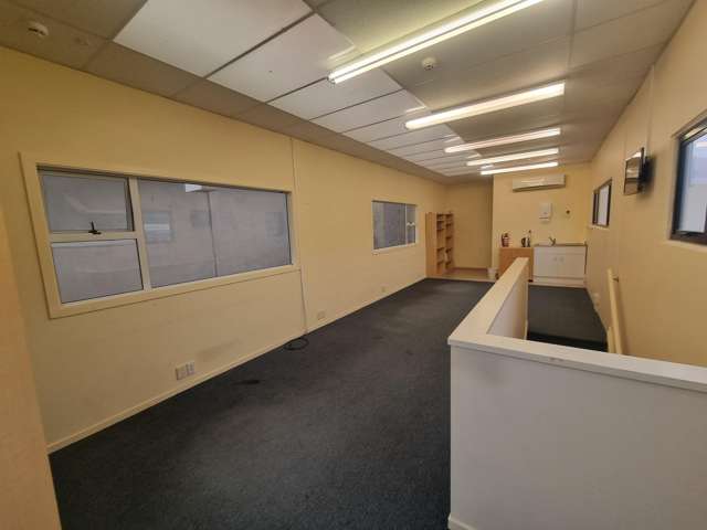 1/98 Main Road Tawa_1