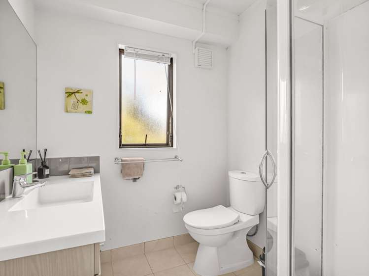 32A William Souter Street Forrest Hill_24