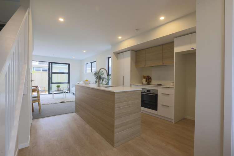 31 Wainuiomata Road_2