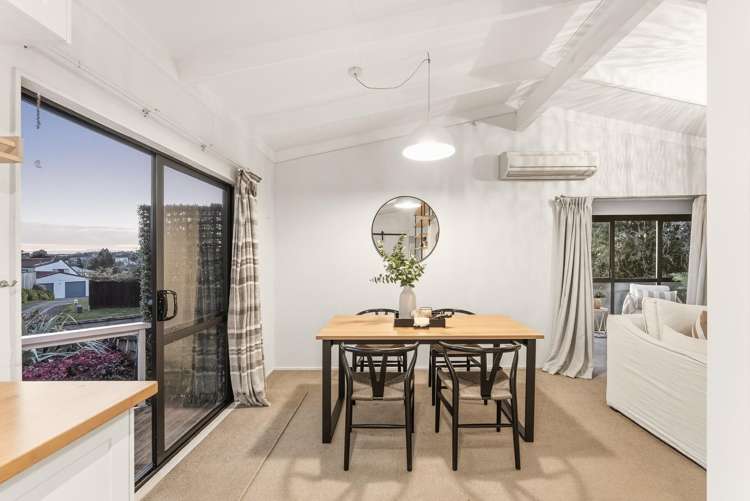 1 Holmburn Street Welcome Bay_10
