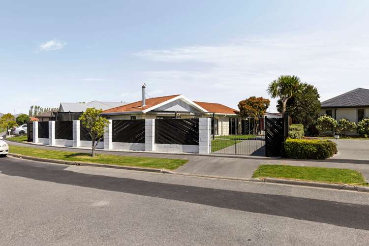 44 Reginald Street Burwood_13