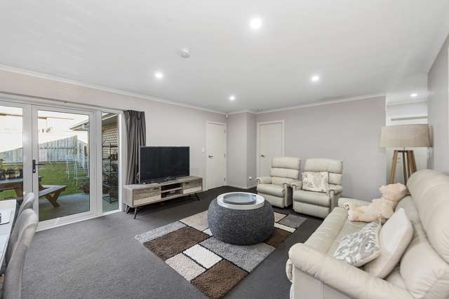7 Queens Park Crescent Frankton_4