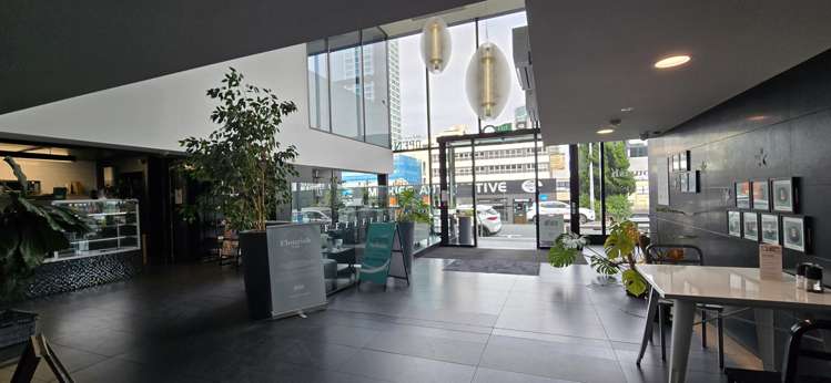 19-21 Como Street Takapuna_2
