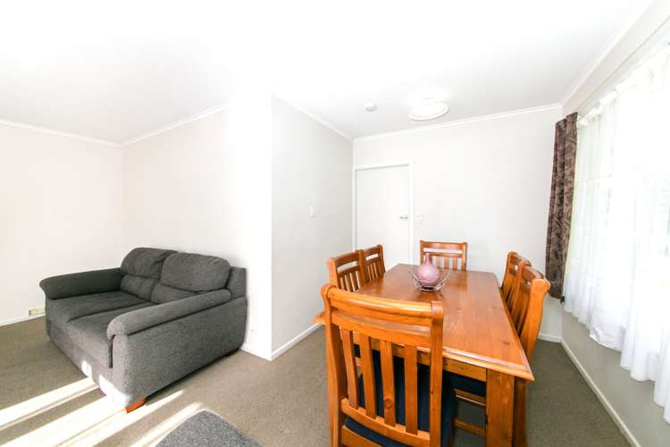 1558 Great North Road Waterview_5