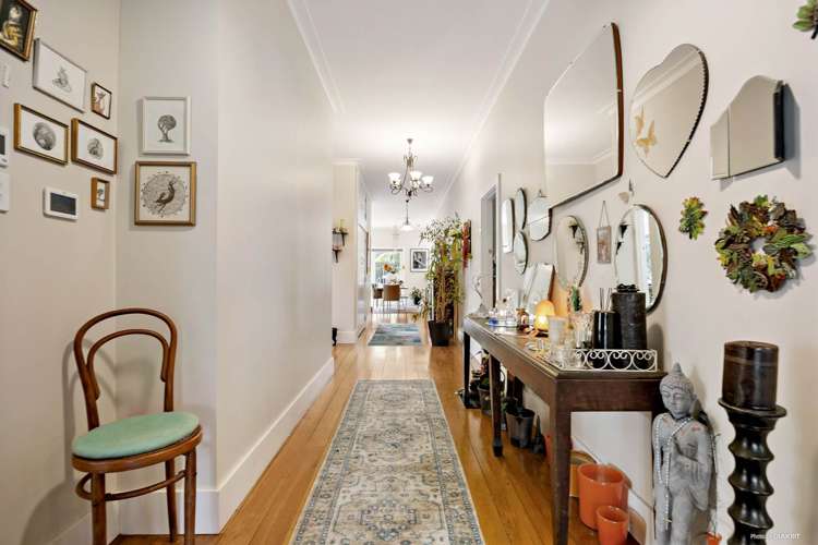 16 Richardson Road Mount Albert_2