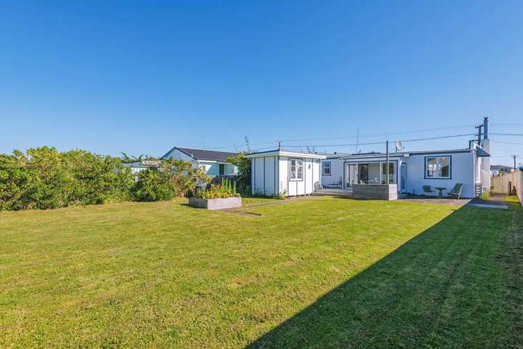 81 Seabury Avenue Foxton Beach_12