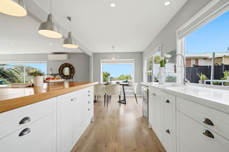 11 Marina Road Torbay_8