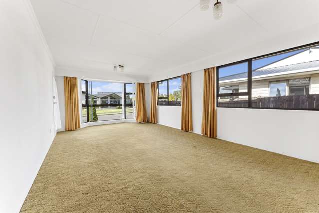 12 Cedar Crescent Feilding_2