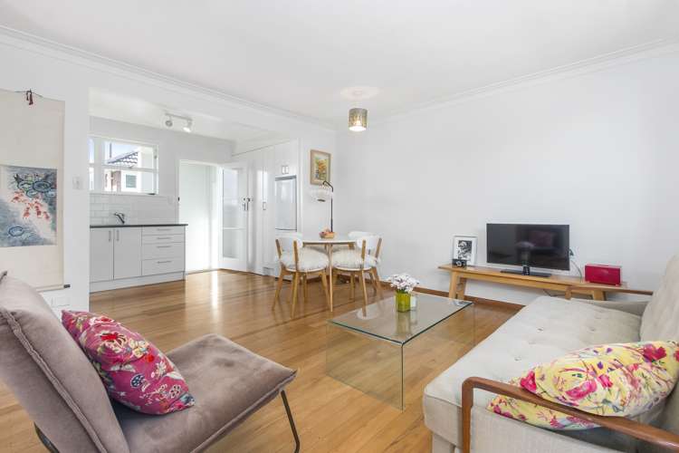 2/79 Taikata Road Te Atatu Peninsula_1