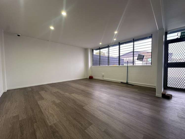 71 Leonard Road Mt Wellington_7