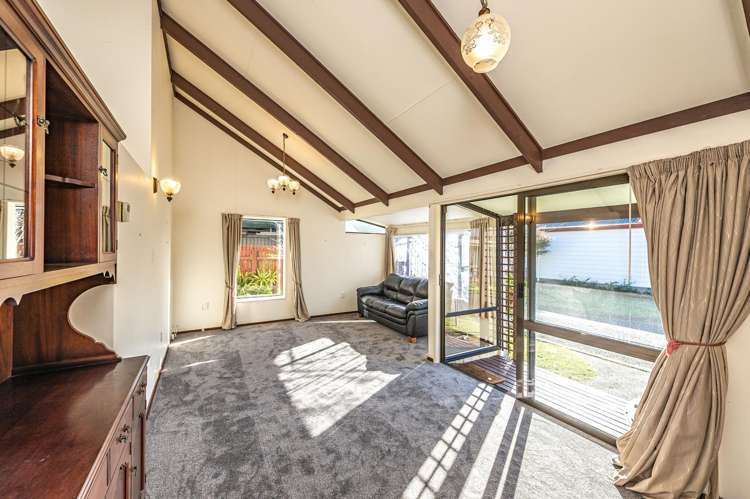 7 Milne Street Hunterville_6