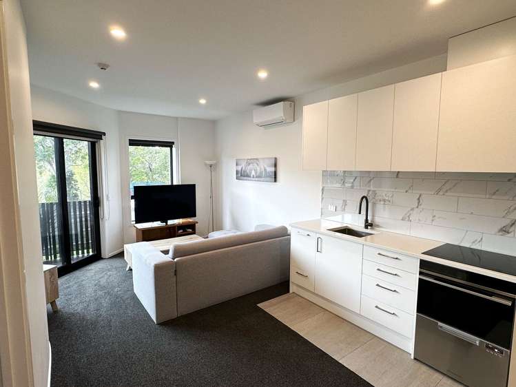 G08/1A Oakley Avenue_0