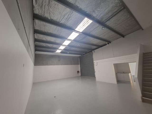 3/4087 Great North Road Kelston_4