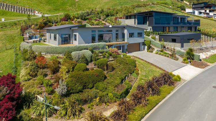 3 Lighthouse View Atawhai_18