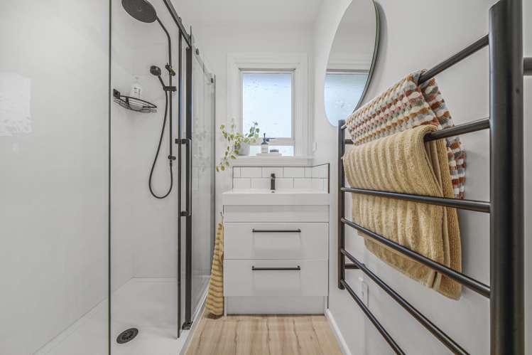 10 Jocelyn Street Casebrook_9