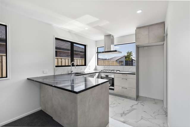 47 Stackwood Avenue Woodend_2