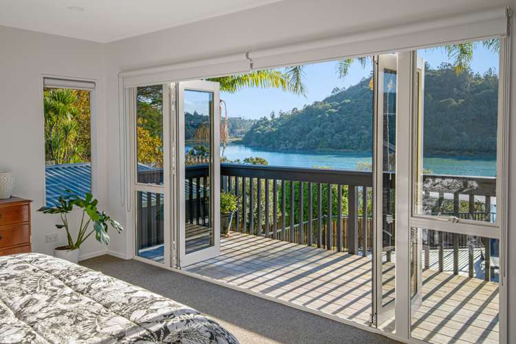 13 Deborah Place Okura_18