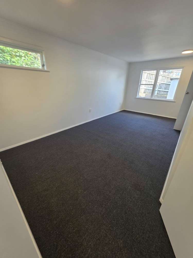 15 Parenga Street Wainuiomata_7