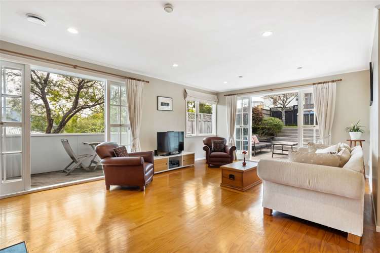 1/24 Selwyn Crescent Forrest Hill_5