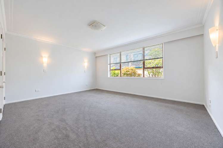 2/30 St Vincent Avenue Remuera_8