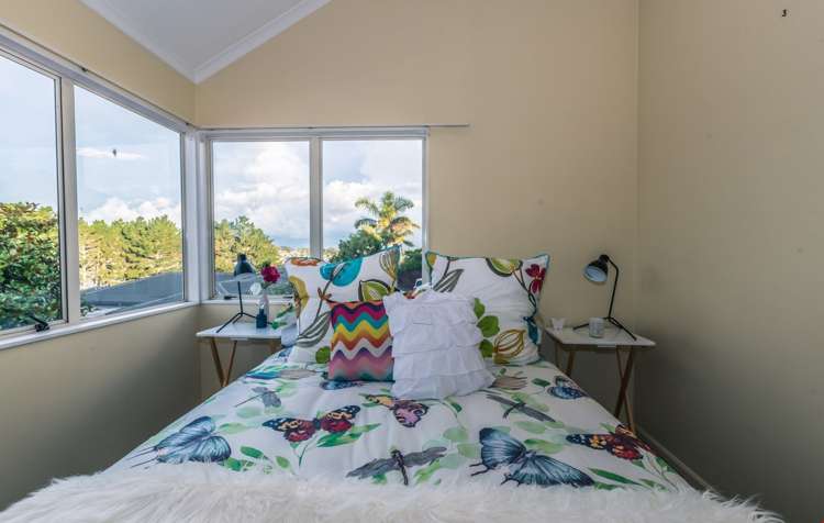 4 Amazon Parade Mount Roskill_11