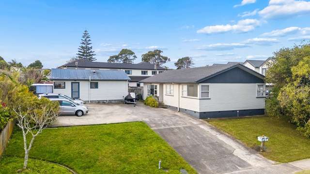 Legal Home and Income on 756sqm