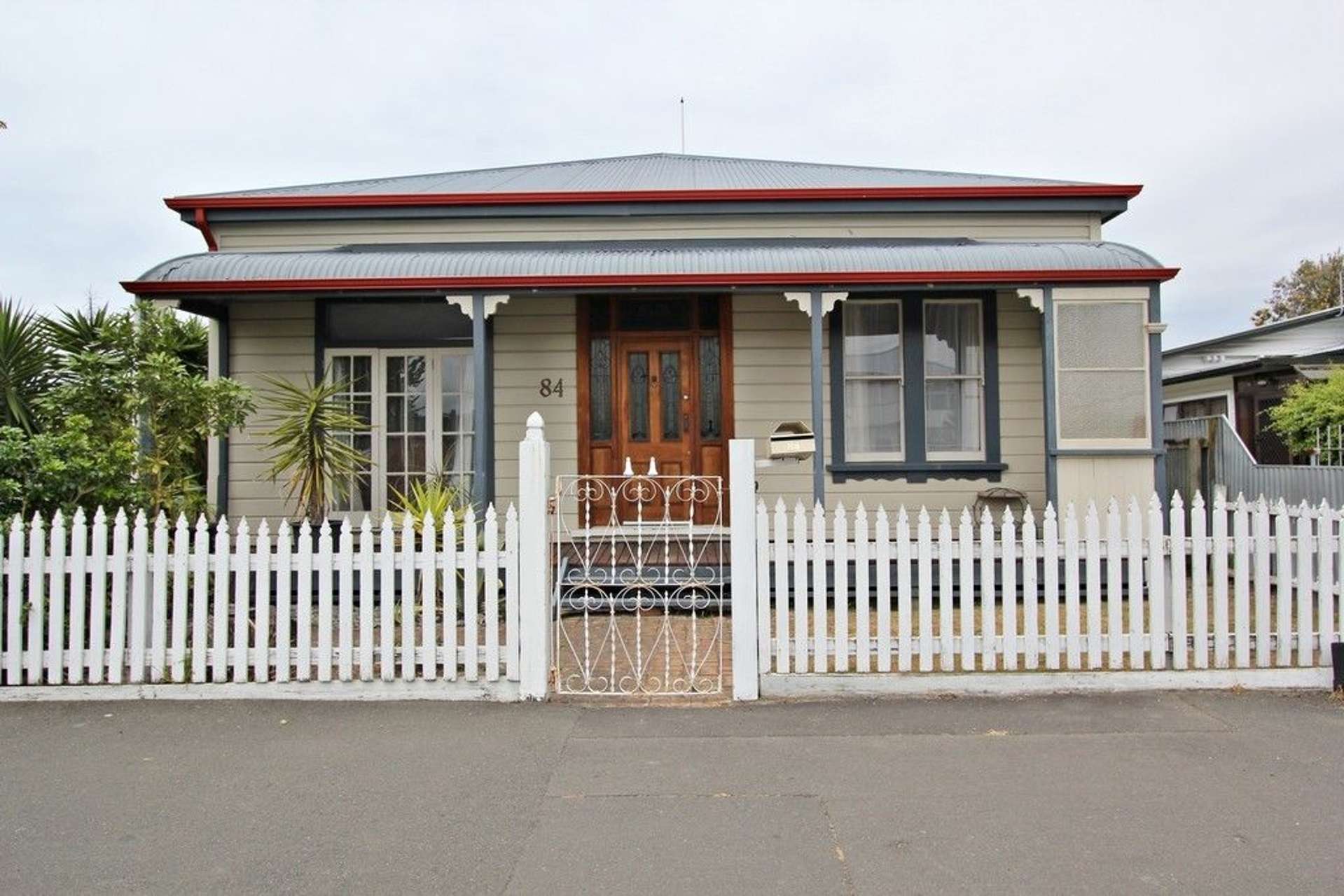 84 Kennedy Road Napier South_0