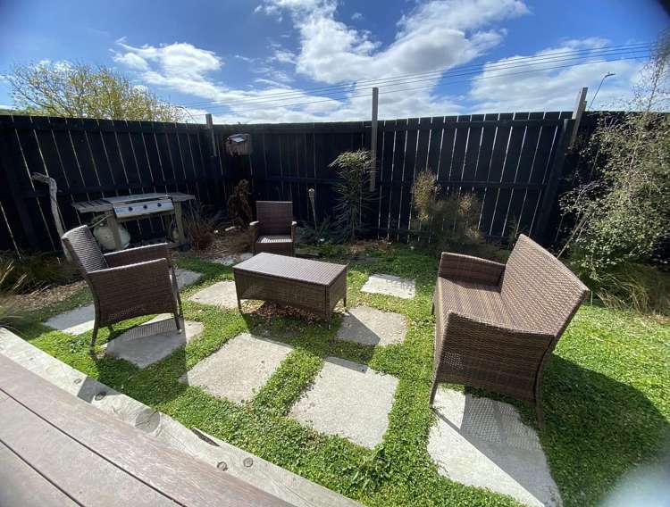 375 Port Hills Road Hillsborough_12