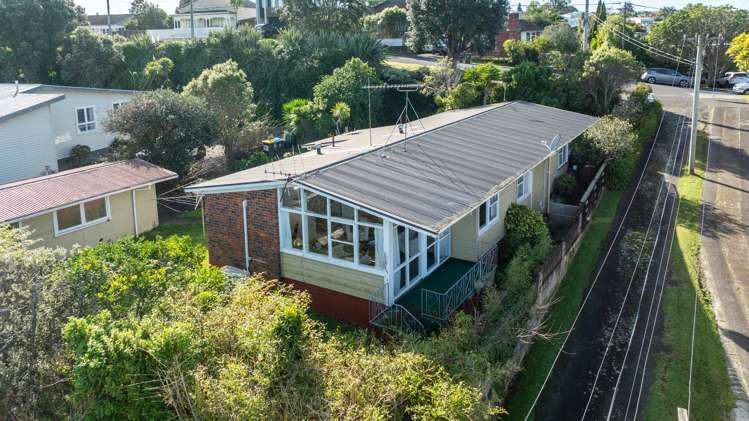 2/12 Cleary Road Panmure_12