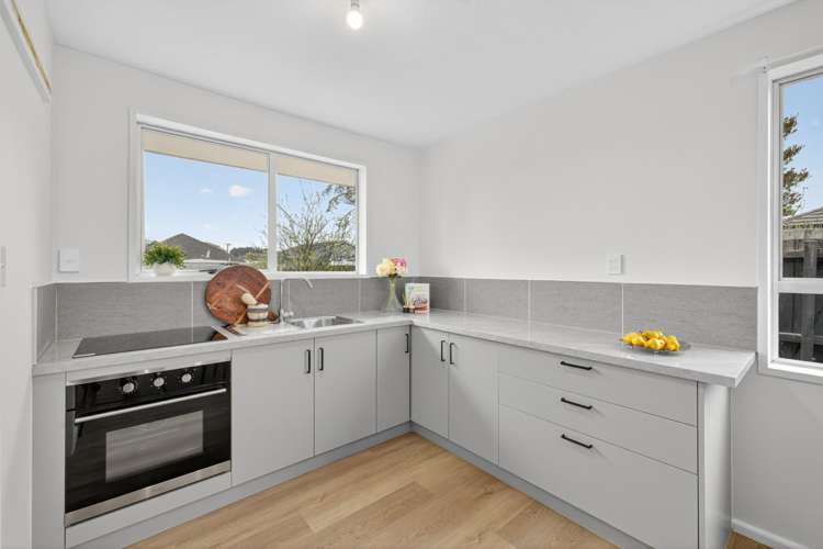 1/72a Cuffs Road Wainoni_1