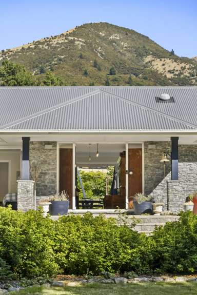 1025 Lake Hawea-Albert Town_1