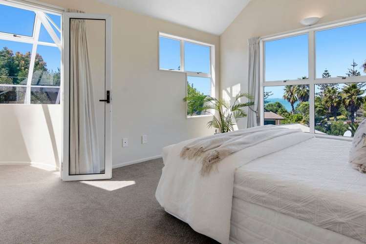 2/99 Hebron Road Waiake_7