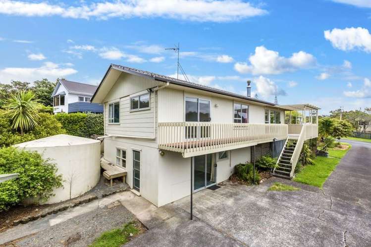 25 Dobell Road Stanmore Bay_2