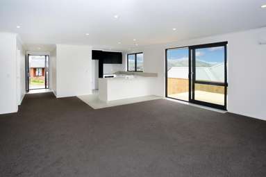 12 Viv Green Place_4