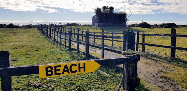 15 Nyhon Place Haast_10