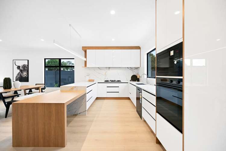 6/1876 River Road Flagstaff_8